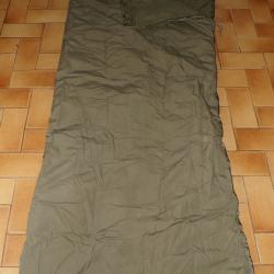 SAC DE COUCHAGE T.T.A DE L'ARMEE FRANCAISE DE 1972 MODELE 1971 , LONGUEUR DU COUCHAGE 170 CM , POIDS