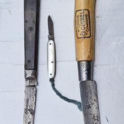 Lot 3 couteaux pliants anciens : OPINEL n&deg;6 couronn&eacute;, PRADEL et mini couteau manche nacr&eacute;