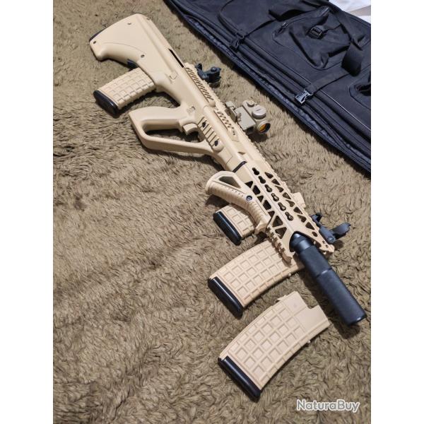 AUG A3 Raptor AEG 4 chargeurs
