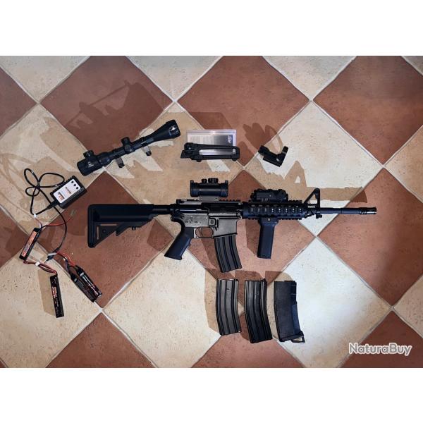 CYMA M4A1 RIS AEG FULL M�TAL (crosse en polym�re)