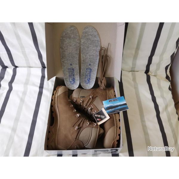 Chaussures randonn�e Meindl �lite Militaire 43 Neuve