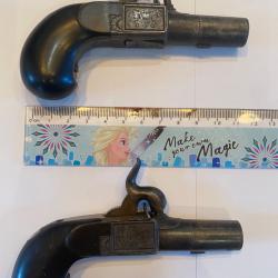 Paire de pistolet de poche