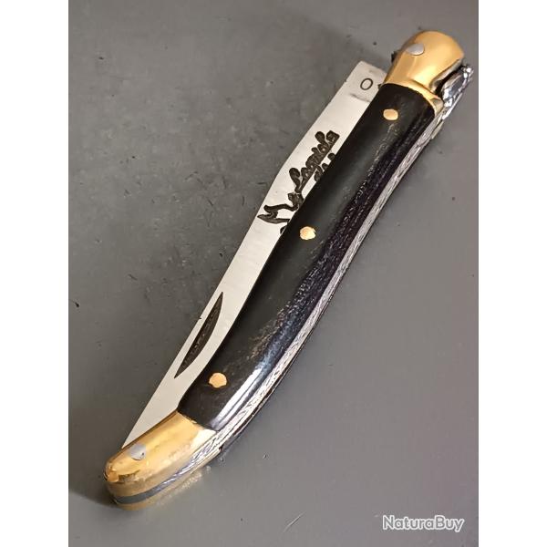 ANCIEN COUTEAU LAGUIOLE, THIERS, manche corne, guilloch�.