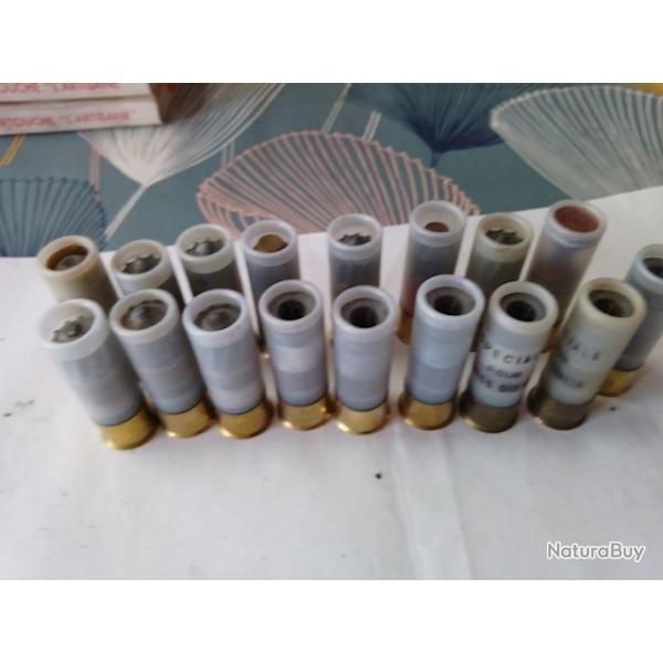 LOT DE DIVERS BALLES CAL 12