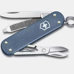CLASSIC ALOX GLACIAL BLUE - EDITION LIMITEE 2026, 0.6221.L26, Victorinox