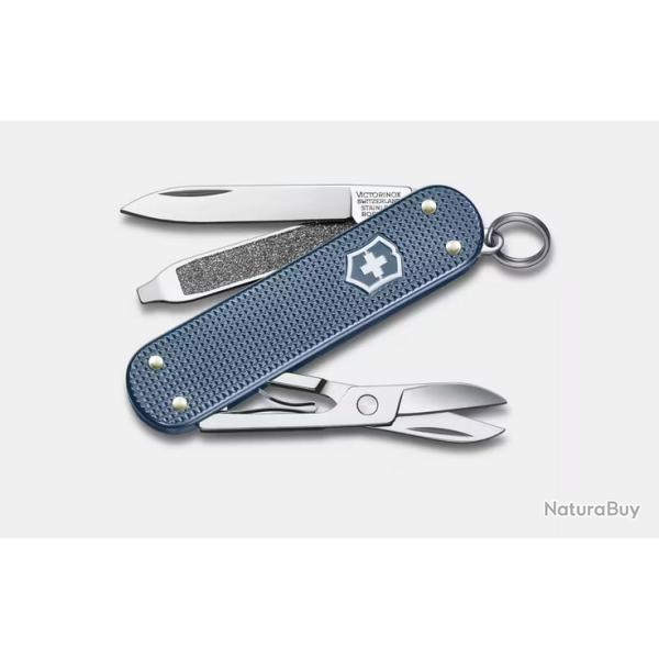 CLASSIC ALOX GLACIAL BLUE - EDITION LIMITEE 2026, 0.6221.L26, Victorinox