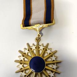 M&eacute;daille du Service Distingu&eacute; Air Force USA