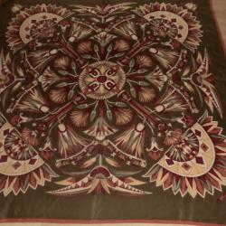 carr&eacute; foulard vintage 100% soie  85 X 82 cm