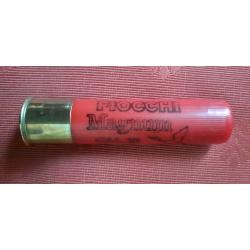 Une cartouche de calibre 28 magnum Fiocchi