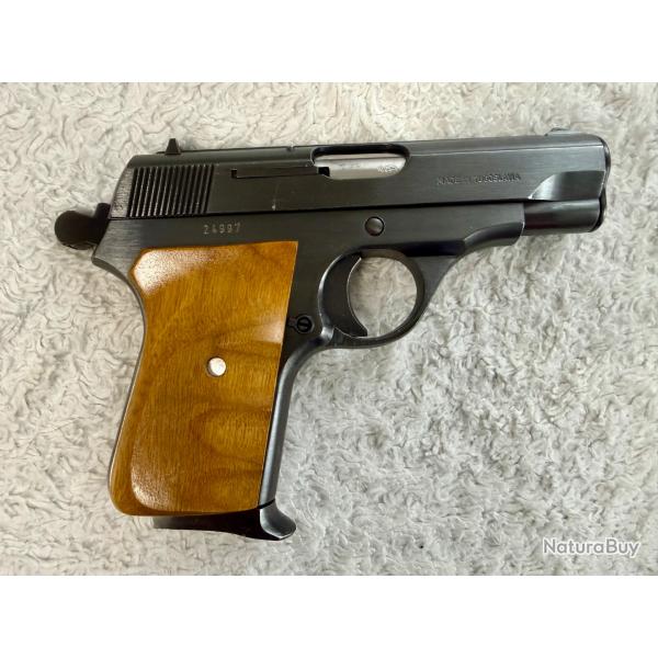 Pistolet Zastava M70 calibre 7x65 mm (.32 ACP) en excellent �tat.
