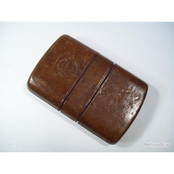�tui cuir pour 8 cartouches de poche ancien 1900