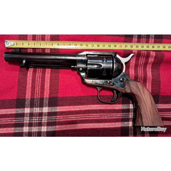 r�volver Colt CATTLEMAN 1873 UBERTI
