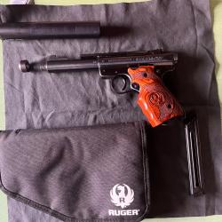 Pistolet de marque RUGER MARK 3  calibre 22 LR avec silencieux atc neuf  - Tr&egrave;s bon &eacute;tat