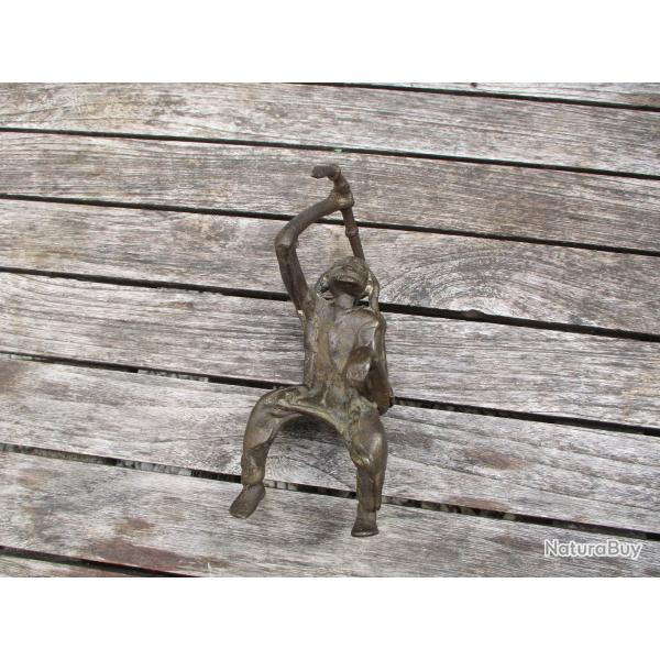 guerrier du gabon en bronze