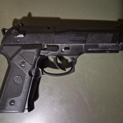 R&eacute;plique Beretta Umarex billes 4.5 mm BB.