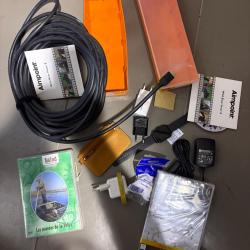 Pi&egrave;ces d&eacute;tach&eacute;es pour bricoleur super lot trouve tous aux encheres bo&icirc;te armurerie r93 r8 retour du