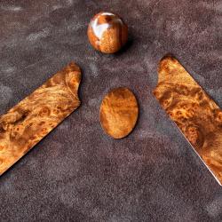 Plaquettes noyer compatibles Blaser R93 + boule de levier + calotte personnalisable + kit de pose