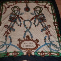 carr&eacute; foulard vintage 100% soie bride d'empire militaire  77 X 77 cm