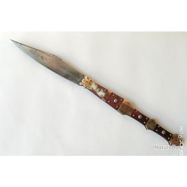 Grand et beau couteau Navaja