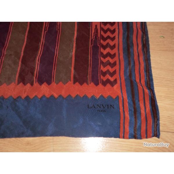 carr� foulard vintage  soie lanvin paris 62 X 62 cm