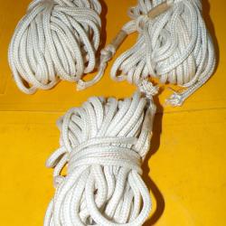 SUSPENTE DE PARACHUTE EN LOT DE 3&nbsp; ,BON ETAT VOIR PHOTO. POUR TOUT RENSEIGNEMENT ME CONTACTER. REGAR