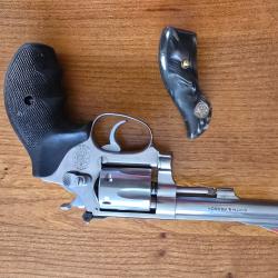 Revolver smith & wesson 651