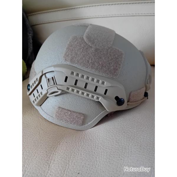 ENCHERE VERITABLE CASQUE BALISTIQUE PARE BALLES MICH NIVEAU IIIA TAILLE 54/62 COYOTE