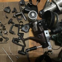 Lot de pi&egrave;ces d&eacute;tach&eacute;es de Mitchell 1165 G, 160 G, XG1550X, Sert &Agrave;.T.L etc.. voir photos