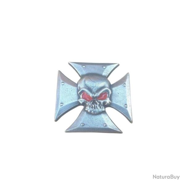 Insigne de col Bike-Skull red eyes ( Hauteur : 35 mm ) 6a.