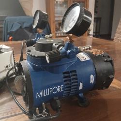 pompe a vide millipore