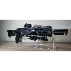 T4E TR50+KITCCK+LAMPE+PLUS MUNITIONS+POINT ROUGE etc....tr&egrave;s gros pack