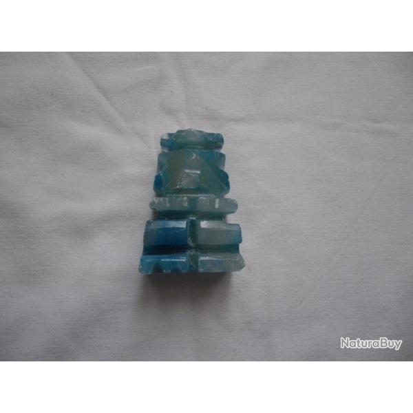 Une pierre en Calcite  - bleue/verte -