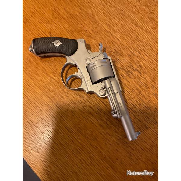Revolver 1873 d'ordonnance