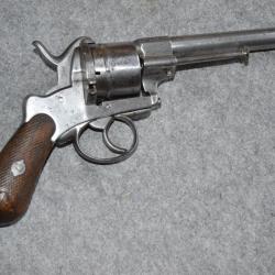 Revolver  &agrave; broche  cal 12 mm   abroche!!!!!!!!!!!!!!!!!!!!!