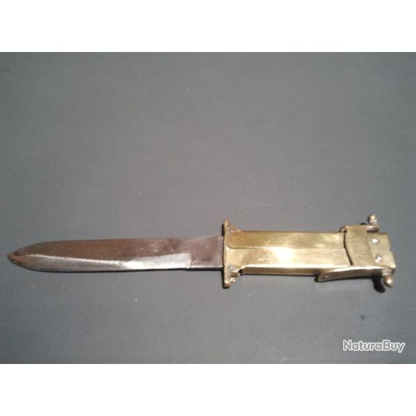 tr�s beau  couteau de poche  de poilu , pliable