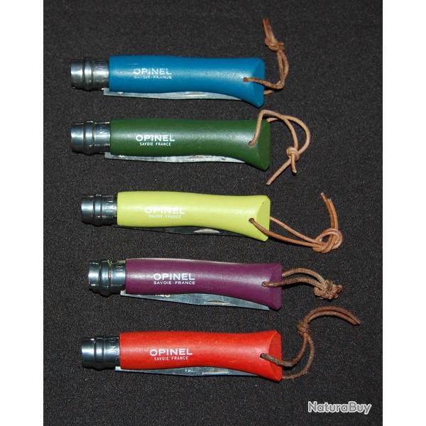 LOT DE 5 COUTEAUX OPINEL DE COULEURS DIFFERENTES