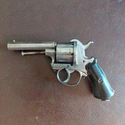 Revolver a broche 9mm Type lefaucheux