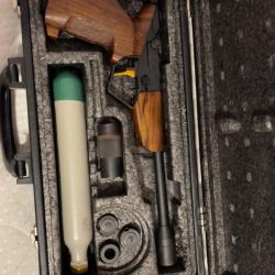 Pistolet de comp&eacute;tition TAU-7 CO2 - Cal. 4,5mm - Mallette compl&egrave;te & Accessoires