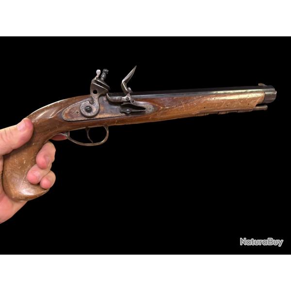 pistolet kentuckian par intercontinental arms inc.