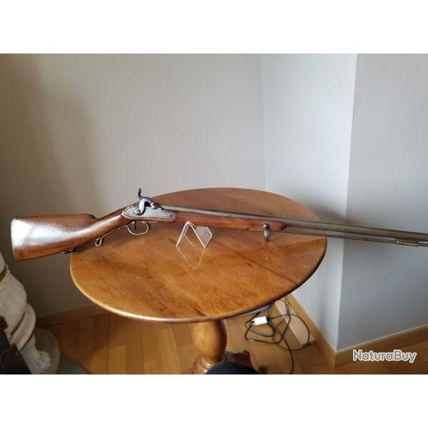 Petit fusil � percussion d'enfant ancien