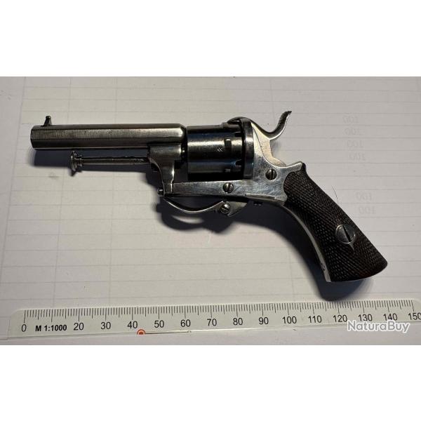 Revolver � broche type Lefaucheux - fin du XIX si�cle