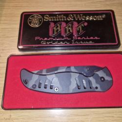 Couteau pliant Smith & Wesson