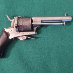 Revolver  Li&eacute;gois   a broches Type Lefauchaux 1860