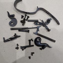 Lot de pi&egrave;ces d&eacute;tach&eacute;es pour Rossi Coach gun