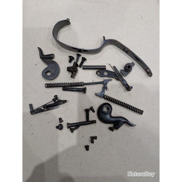 Lot de pi�ces d�tach�es pour Rossi Coach gun
