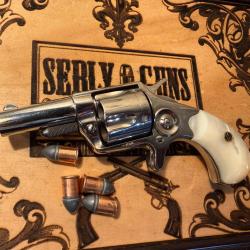 Exceptionnel COLT NEW LINE 1er mod&egrave;le cal. 41 RF - proche du neuf - plaquettes nacre naturelle