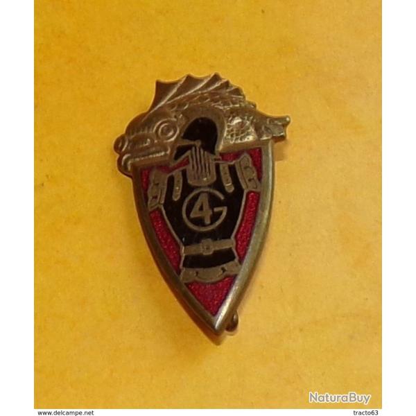 4� R�giment du G�nie, dos lisse, 35 mm, FABRICANT DRAGO PARIS, HOMOLOGATION SANS , BON ETAT VOIR PHO