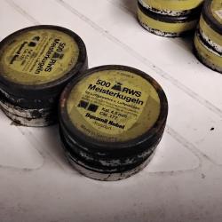 Bo&icirc;tes de plomb 4,5 pour air  comprim&eacute; de marque RWS.