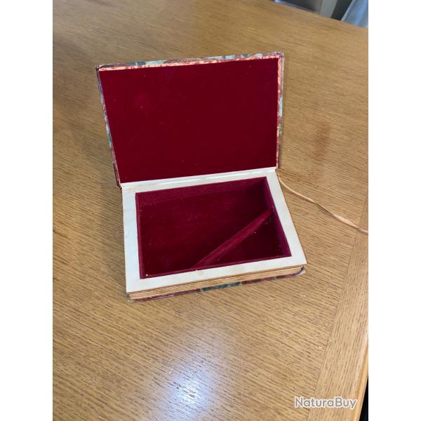 Coffret pour arme ( livre ancien)