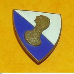 6&deg; Division Blind&eacute;e, petit mod&egrave;le, FABRICANT&nbsp;AREMAIL ,HOMOLOGATION SANS,&nbsp;ETAT VOIR PHOTO&nbsp; . POUR TOU